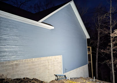 a picture of the siding we installed on a existing home in Miami OK